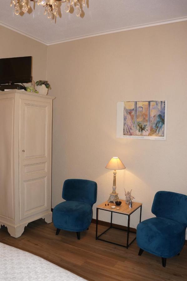 B&B Les Cresses Ciney Exterior photo